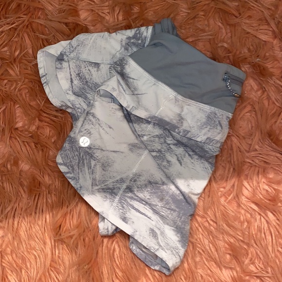 grey and white lulu shorts!! - Picture 3 of 3